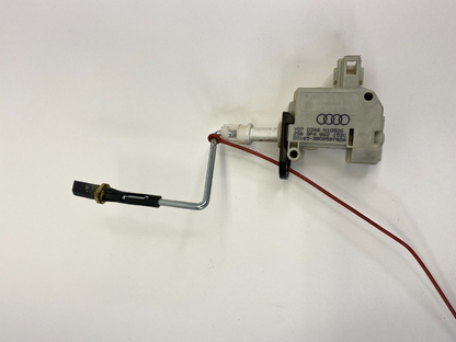 2008-2013 Audi A3 Quattro Fuel Filler Door Lock Actuator Open Release 8P4862153C