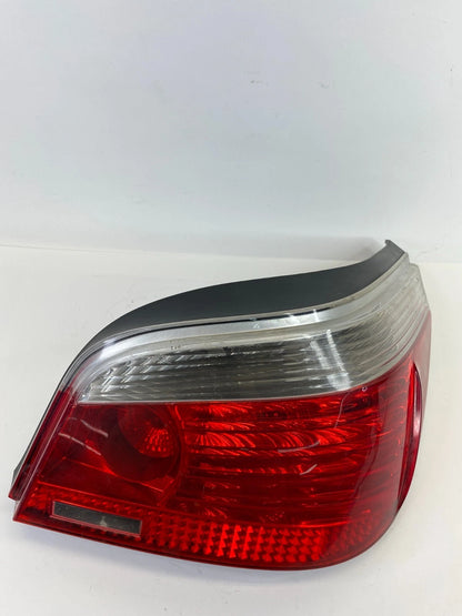 04-07 BMW 530I SEDAN REAR RIGHT PASSENGER SIDE TAILLIGHT TAIL LAMP 7165740 OEM