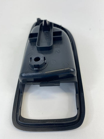 2003-2009 MAZDA 3 MAZDA3 HATCHBACK 5-DR FRONT RIGHT SIDE DOOR HANDLE COVER BEZEL