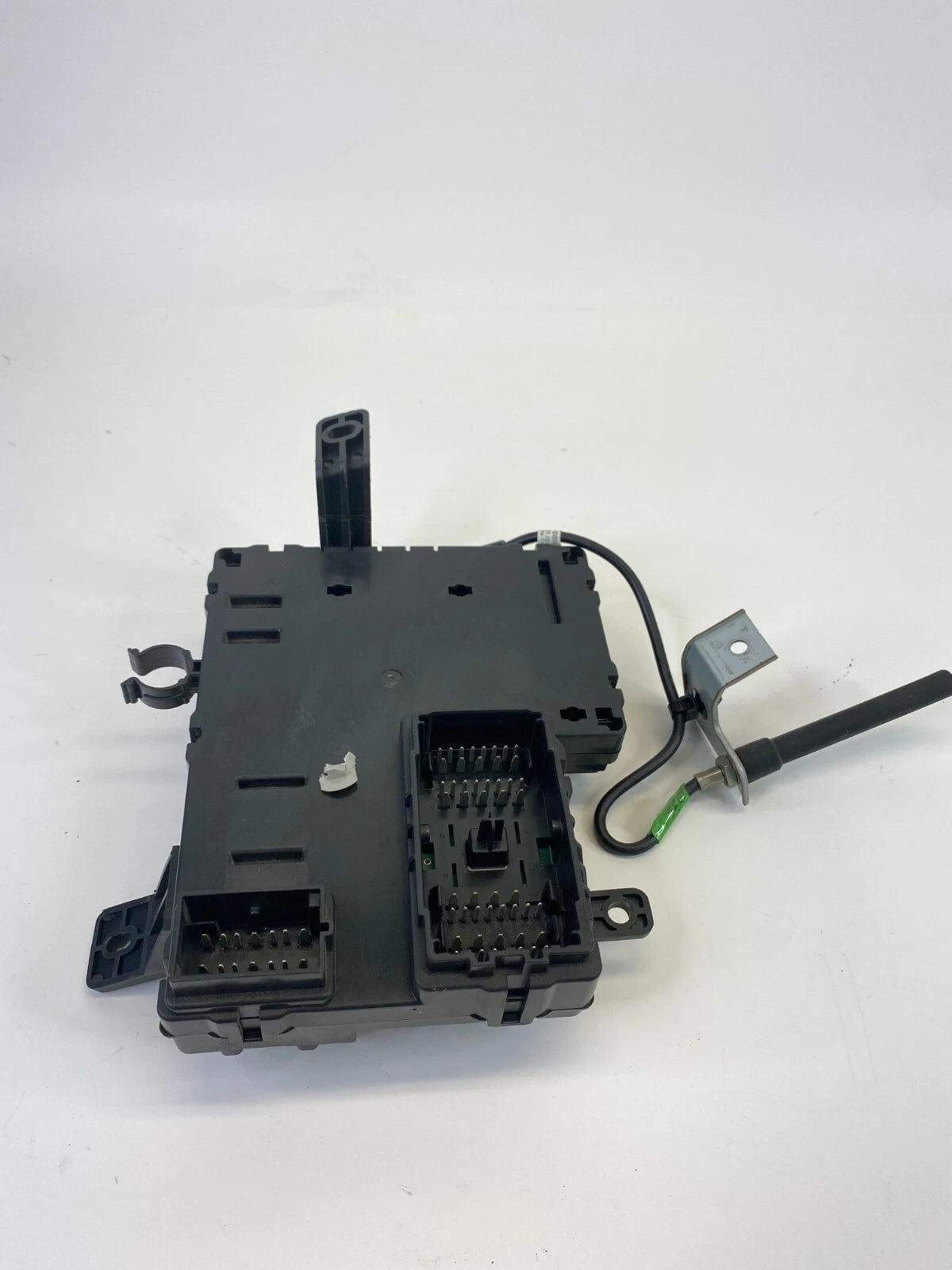 2009-2011 KIA BORREGO DASH INSTRUMENT PANEL FUSE RELAY BOX 91955-2J220 OEM