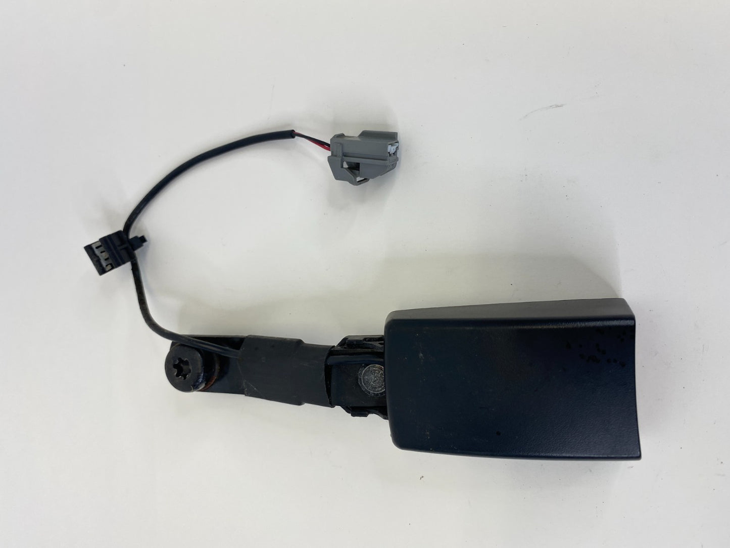 11 12 13 14 Dodge Avenger Front Right Passenger Seat Belt Buckle 22812207 OEM