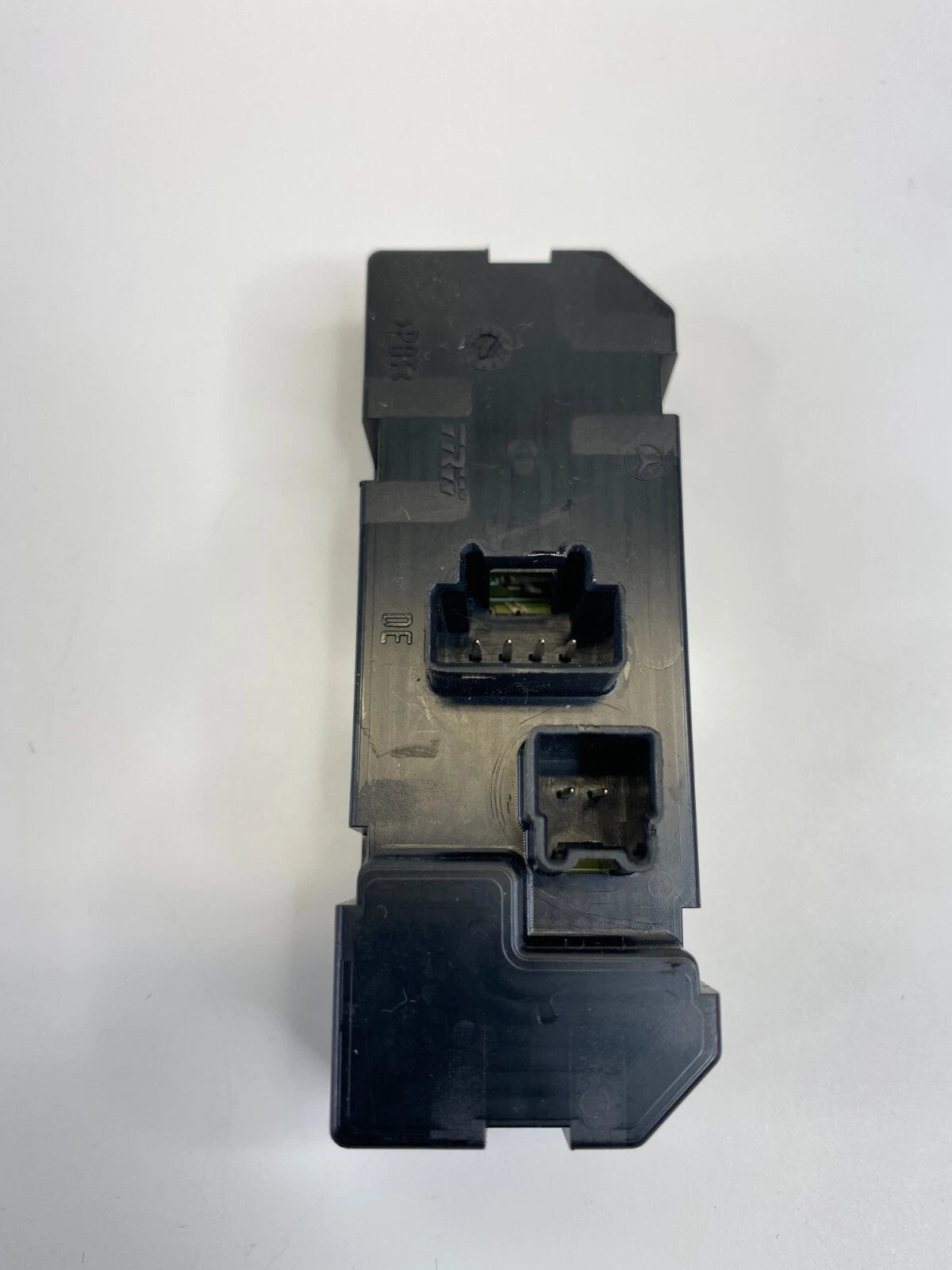 2012-2016 MERCEDES-BENZ E350 STEERING WHEEL HEATER CONTROL UNIT A212-900-89-05