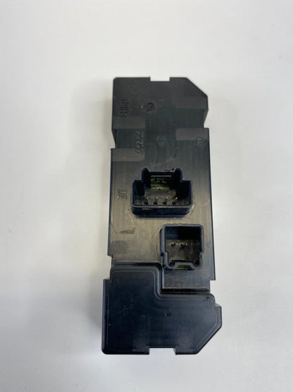 2012-2016 MERCEDES-BENZ E350 STEERING WHEEL HEATER CONTROL UNIT A212-900-89-05