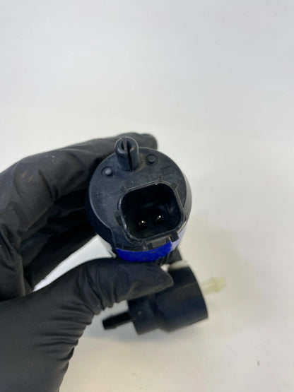 11-19 EXPLORER 13-19 INTERCEPTOR UTILITY WINDSHIELD WIPER WASHER FLUID PUMP OEM