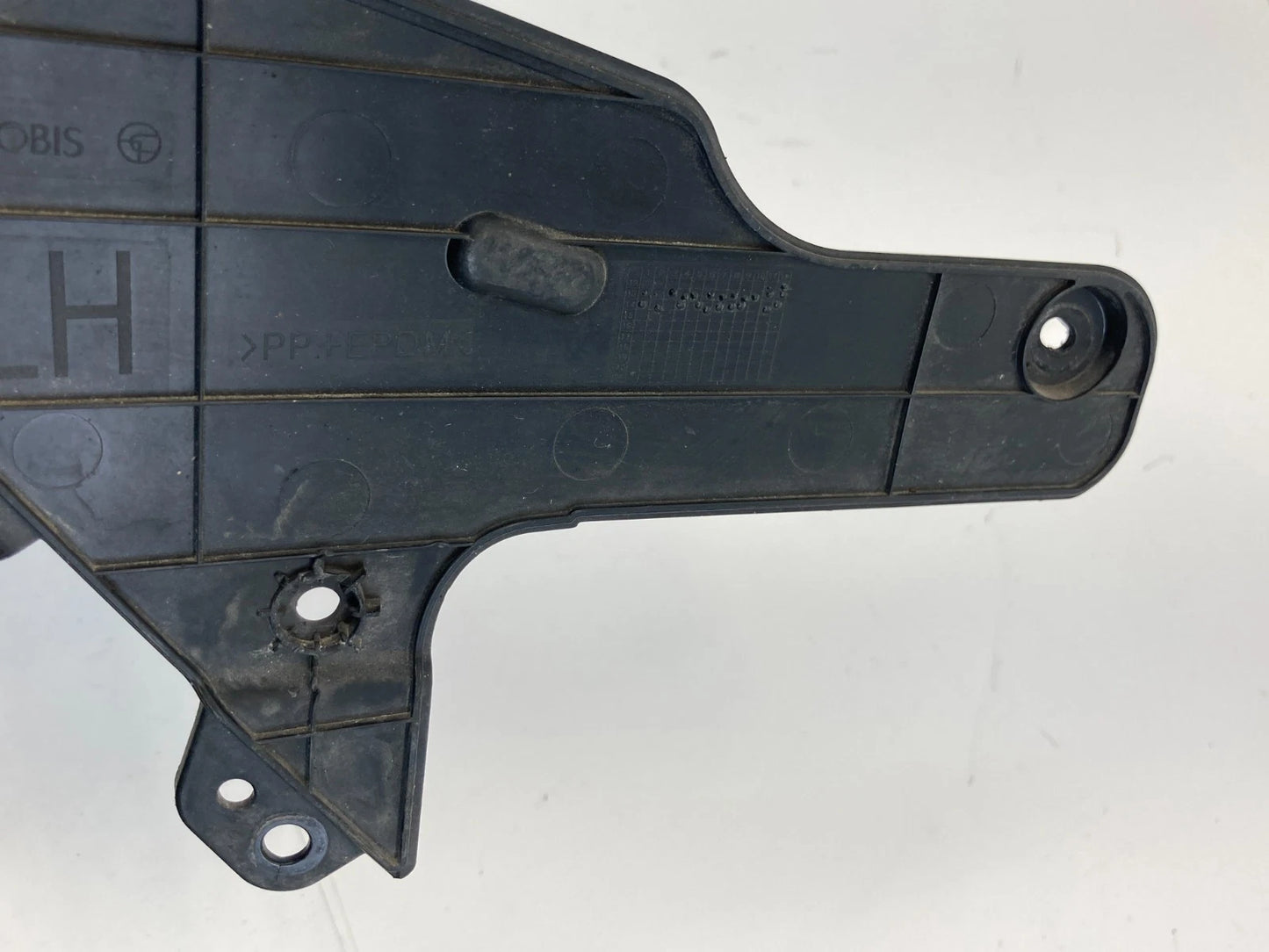 2011-2015 Hyundai Sonata Hybrid Front Bumper Left Side Bumper Bracket LH OEM