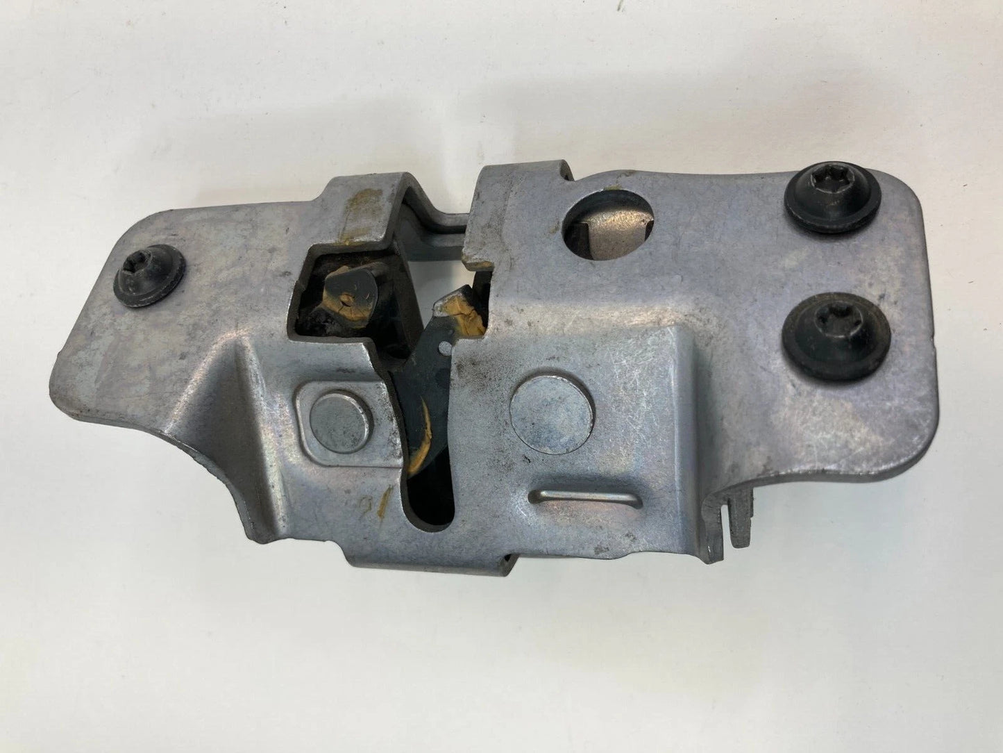 2008-2016 CHRYSLER TOWN & COUNTRY REAR LEFT SLIDING DOOR LOCK LATCH CATCH OEM