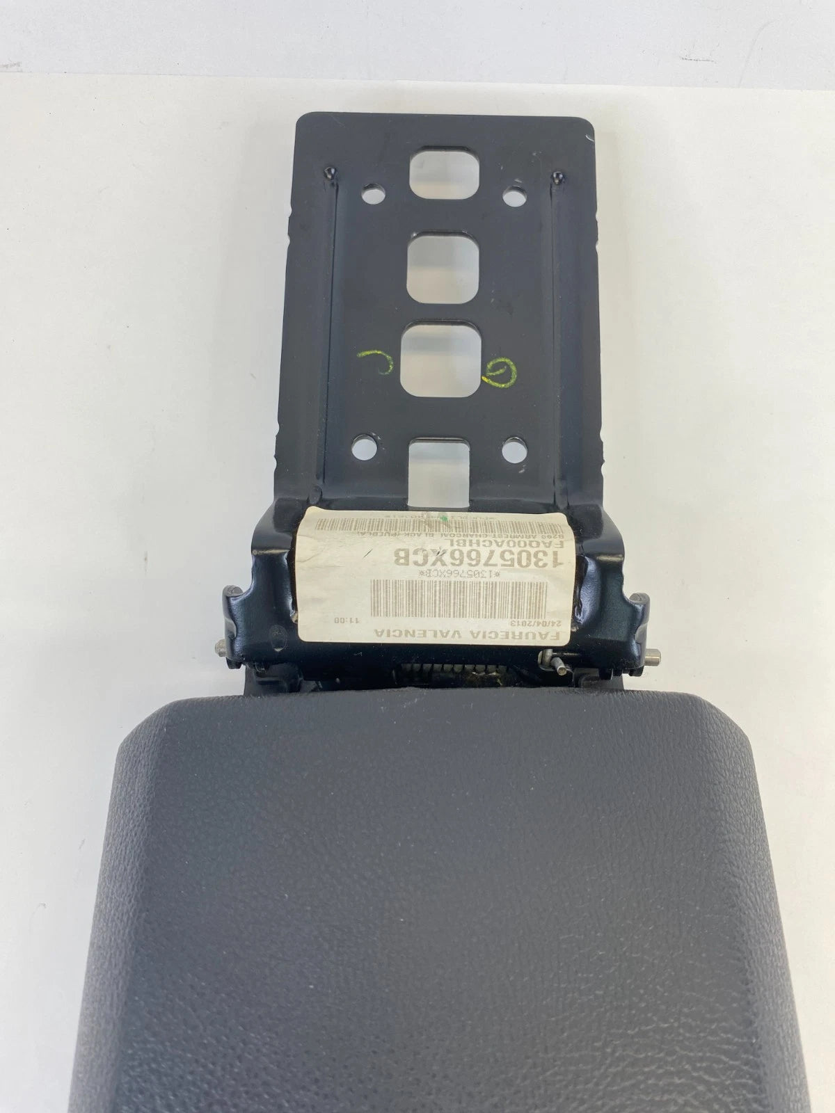 2014-2019 Ford Fiesta Front Center Console Lid Armrest Arm Rest 1305766XCB OEM