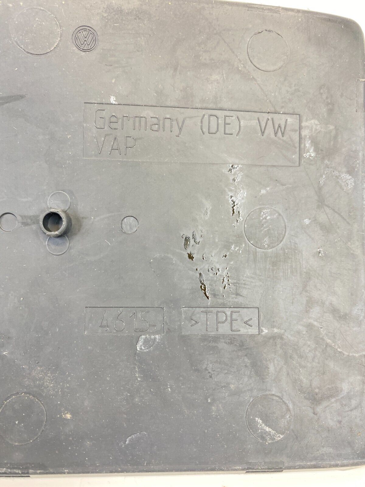 2009-2012 Volkswagen CC Rear Seat Center Storage Tray Insert Rubber Mat Liner