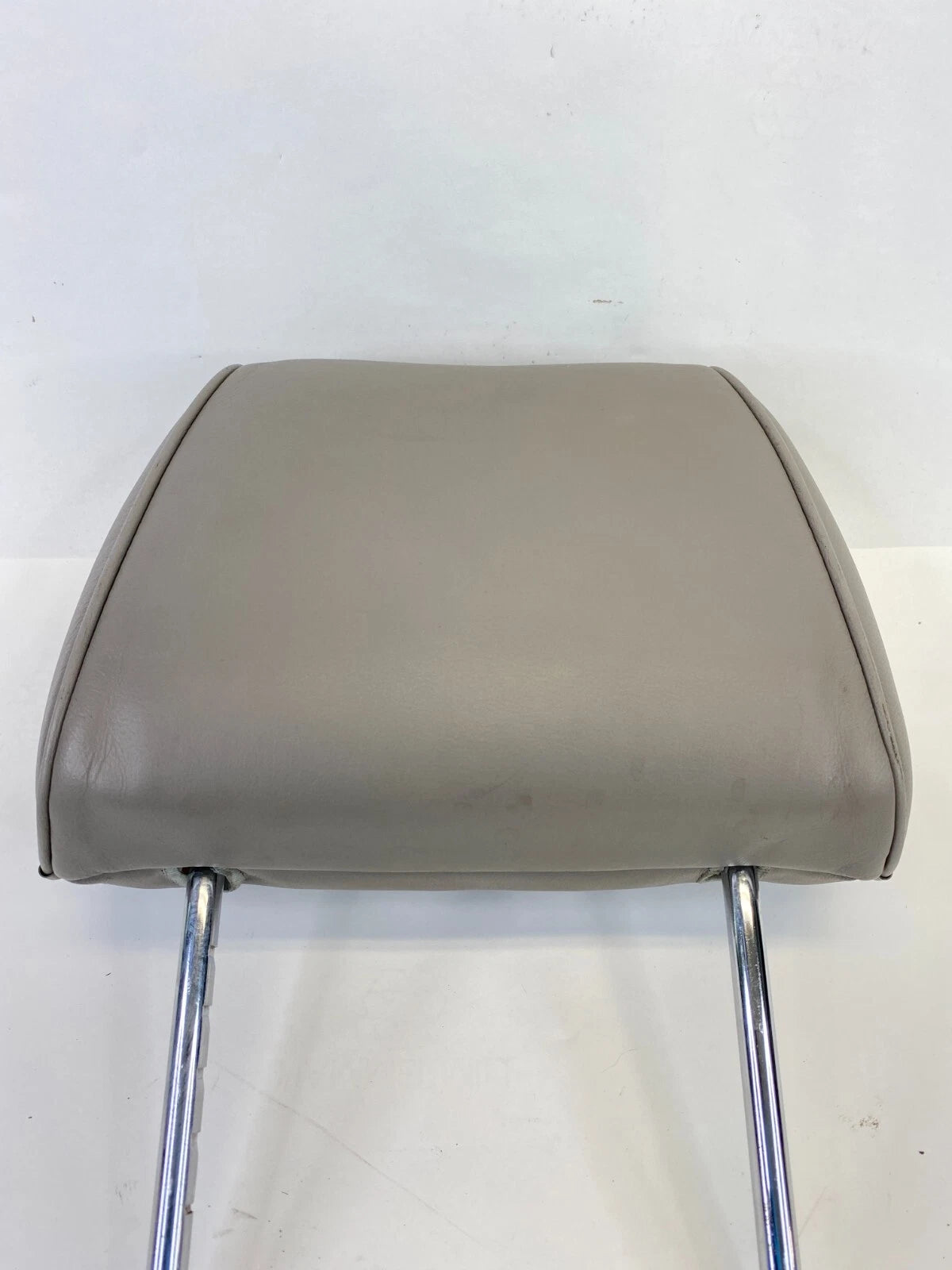1998 1999 2000 LEXUS GS300 GS 300 FRONT LEFT DRIVER SEAT HEADREST HEAD REST OEM