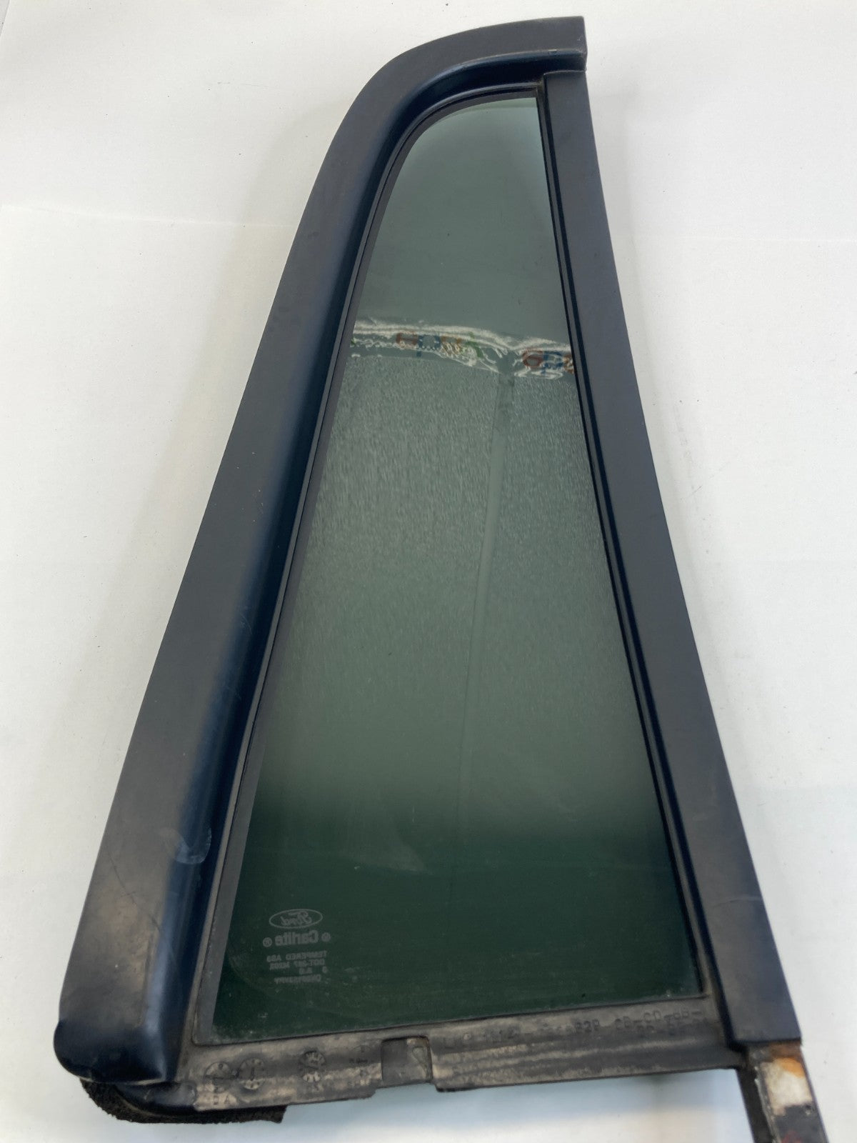 2003 04 05 2006 Lincoln Navigator Rear Left Back Door Side Vent Window Glass