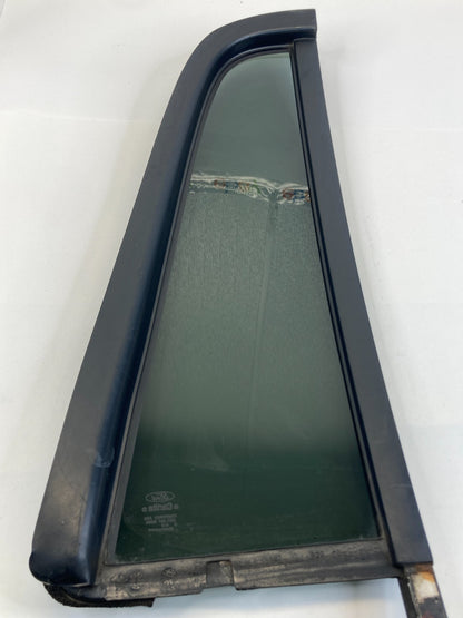 2003 04 05 2006 Lincoln Navigator Rear Left Back Door Side Vent Window Glass