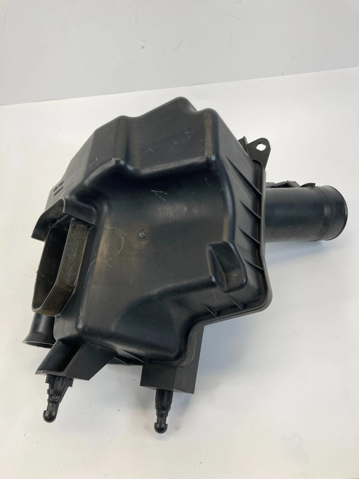 2007 2008 INFINITI G35 SEDAN 3.5L V6 ENGINE AIR CLEANER FILTER BOX HOUSING OEM