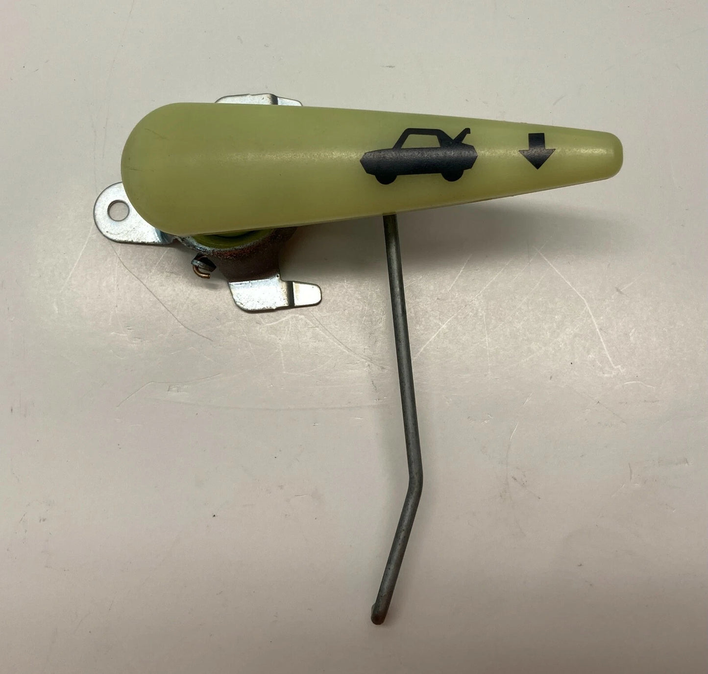 2002 2003 LEXUS ES300 2004-2006 ES330 INSIDE EMERGENCY TRUNK RELEASE HANDLE OEM