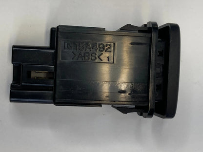 2006-2008 LEXUS RX400H FUEL TANK GAS DOOR LID RELEASE CONTROL SWITCH 15A492