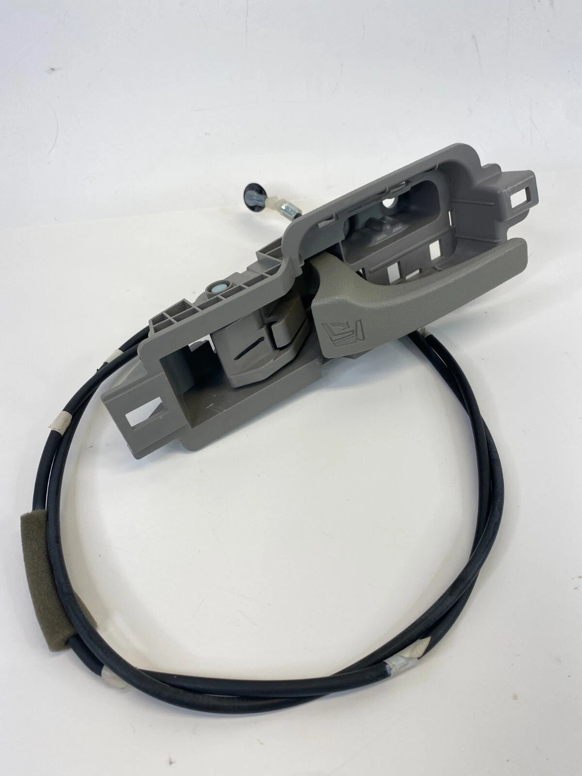12-14 HONDA CR-V REAR LEFT SEAT RELEASE LEVER HANDLE W/ CABLE 82622-TP6-A010 OEM