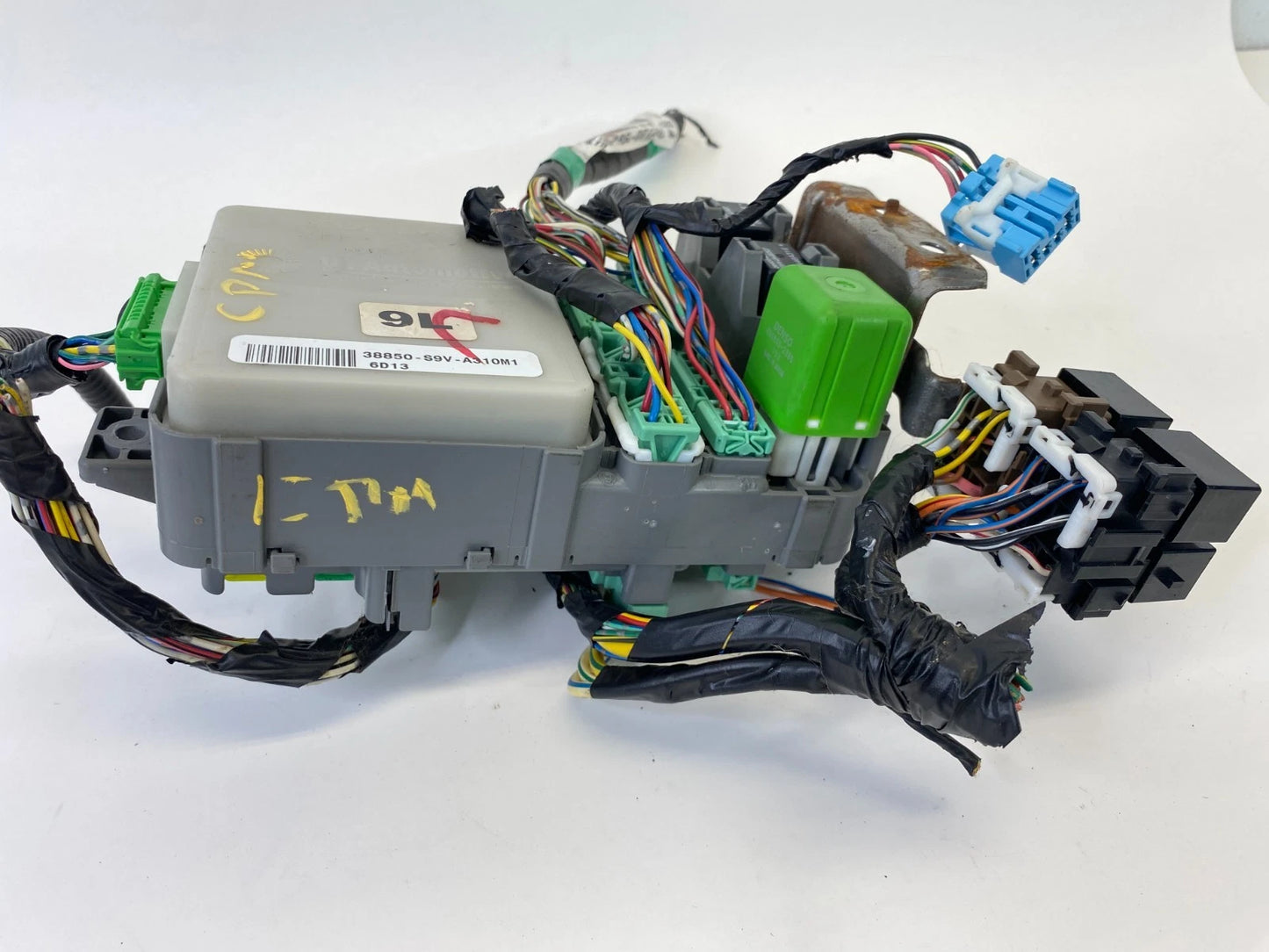 2004-2008 HONDA PILOT INTERIOR CABIN FUSE BOX RELAY BLOCK OEM 38850-S9V-A310M1