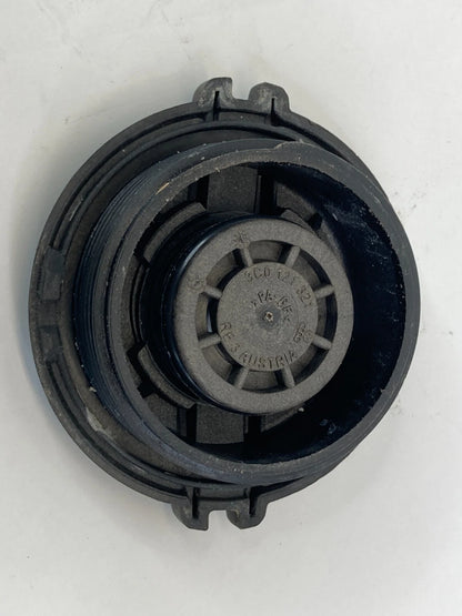 09-17 VW VOLKSWAGEN TIGUAN 2.0L ENGINE RADIATOR COOLANT RESERVOIR CAP 3C0121321