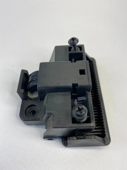 08-11 FORD FOCUS DASH GLOVE BOX COMPARTMENT LATCH LOCK HANDLE 7E53-5406004-AA