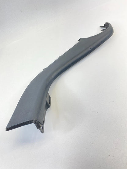 05 06 INFINITI G35 SEDAN LEFT DRIVER SIDE CENTER CONSOLE TRIM BEZEL 68421AC700