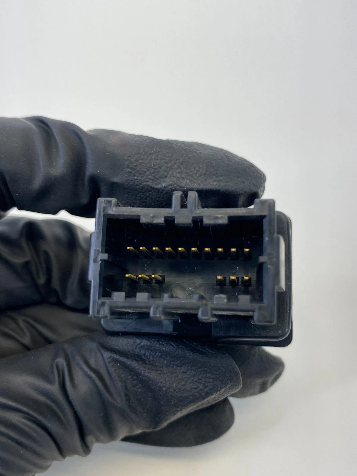 2008 2009 2010 2011 2012 2013 2014 SCION XD IPOD SOCKET PLUG CONNECTOR OEM