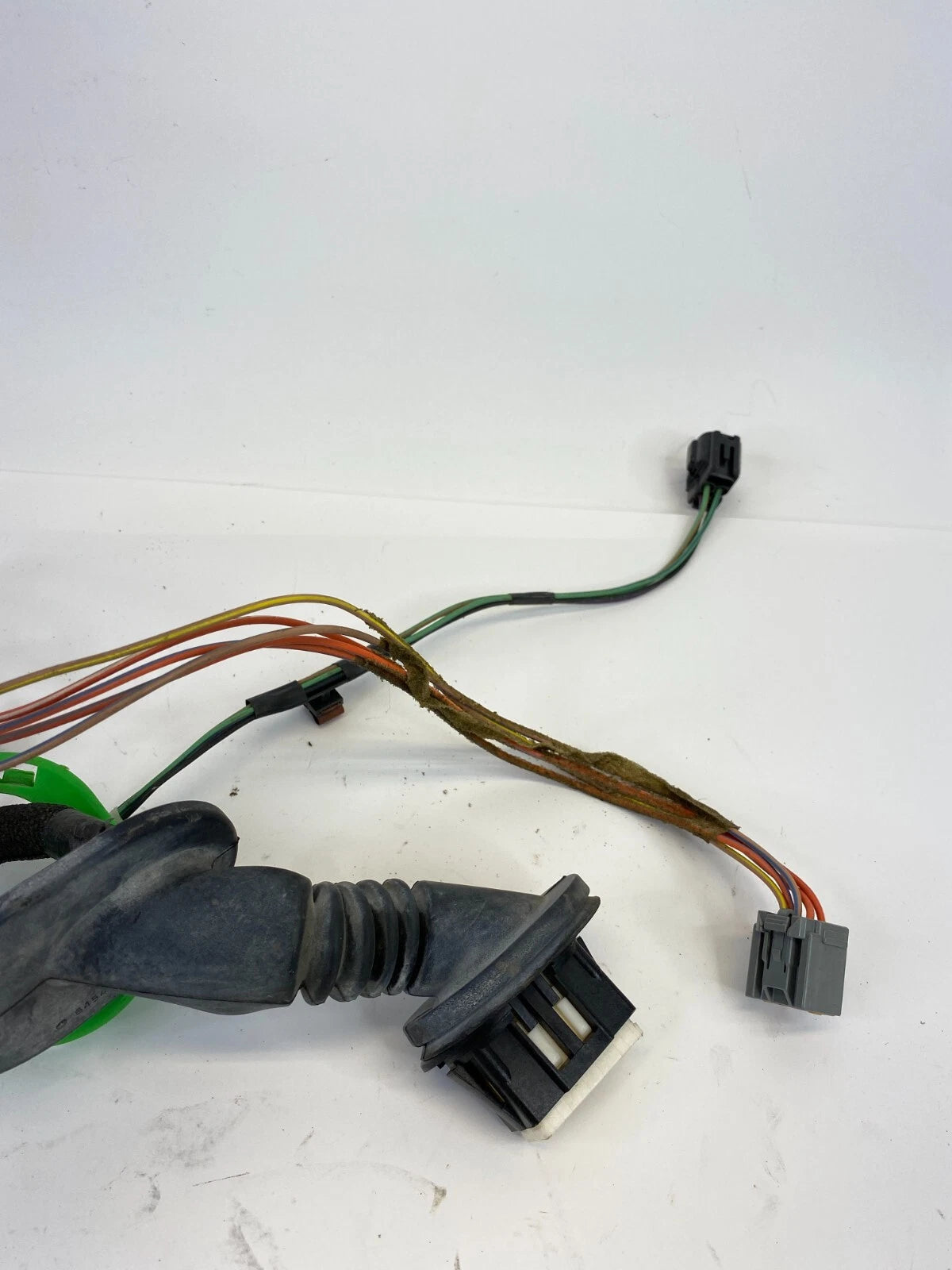 05-07 JEEP GRAND CHEROKEE REAR RIGHT DOOR PANEL WIRE WIRING HARNESS 56050067AE