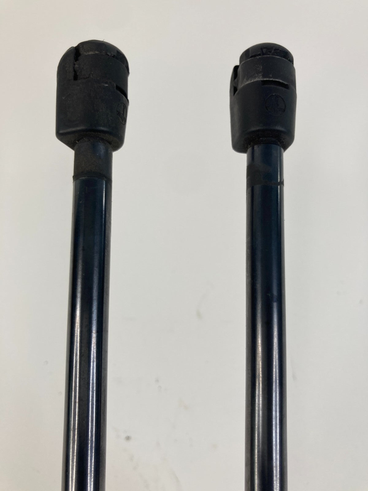 2010 2011 Honda Accord Crosstour Rear Trunk Lock Strut Shock Pair 74870-TP6-A012