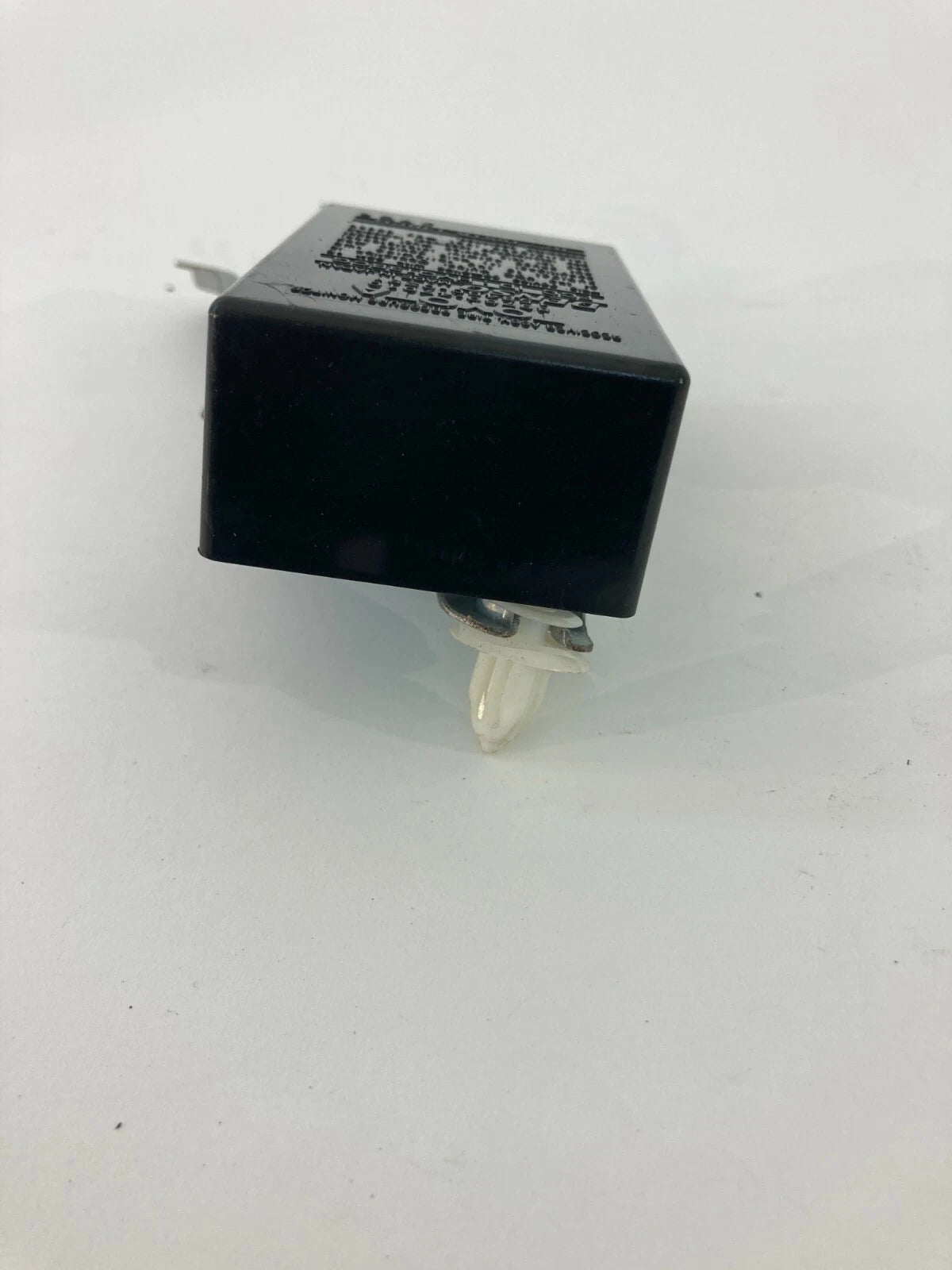 2004-2009 TOYOTA PRIUS TIRE PRESSURE RECEIVER MODULE TPMS 89760-47010 OEM
