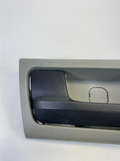 03-05 FORD CROWN VICTORIA FRONT LEFT INTERIOR INNER DOOR HANDLE 3W73-54224A53