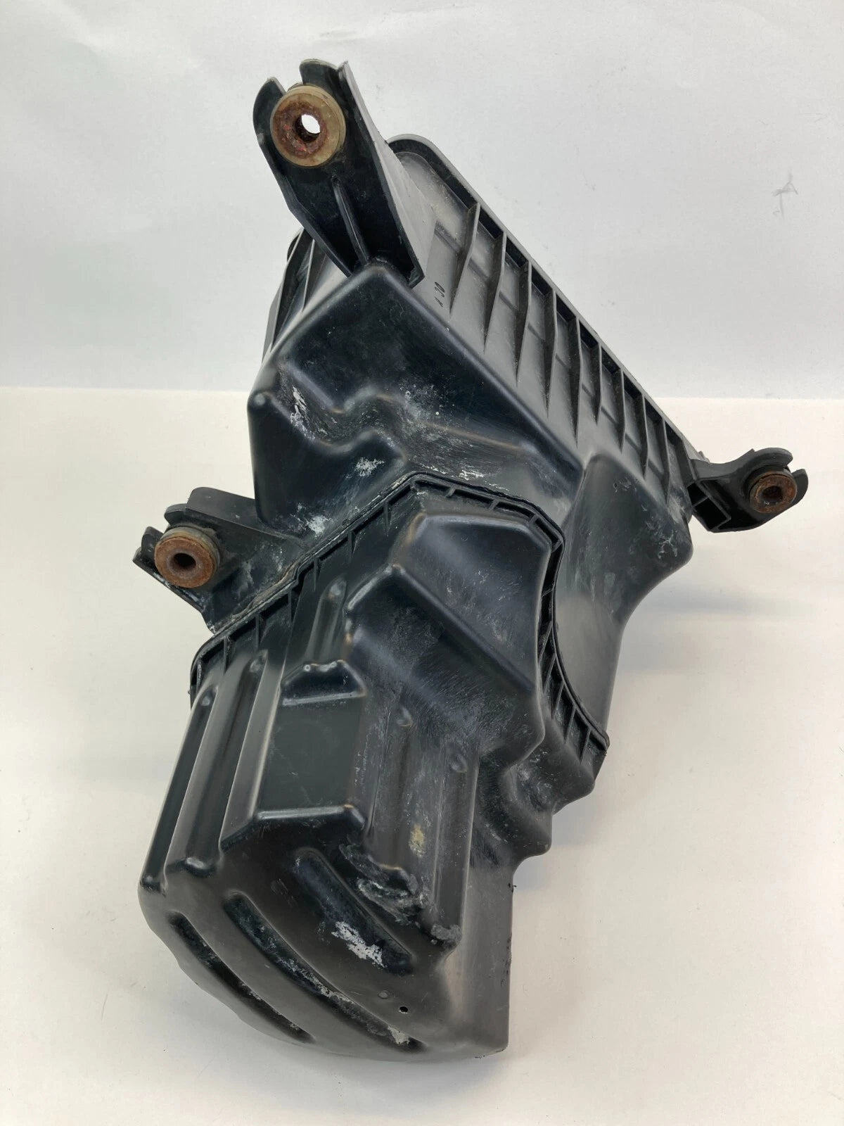 2010 2011 KIA SOUL 2.0L L4 AT AIR INTAKE CLEANER FILTER BOX LOWER HOUSING OEM