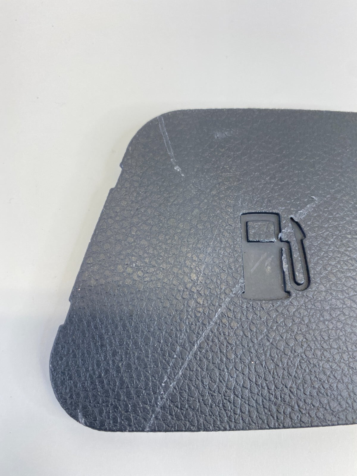 13-18 Hyundai Santa Fe Sport Quarter Panel Luggage Fuel Cover Cap Lid 857374Z000