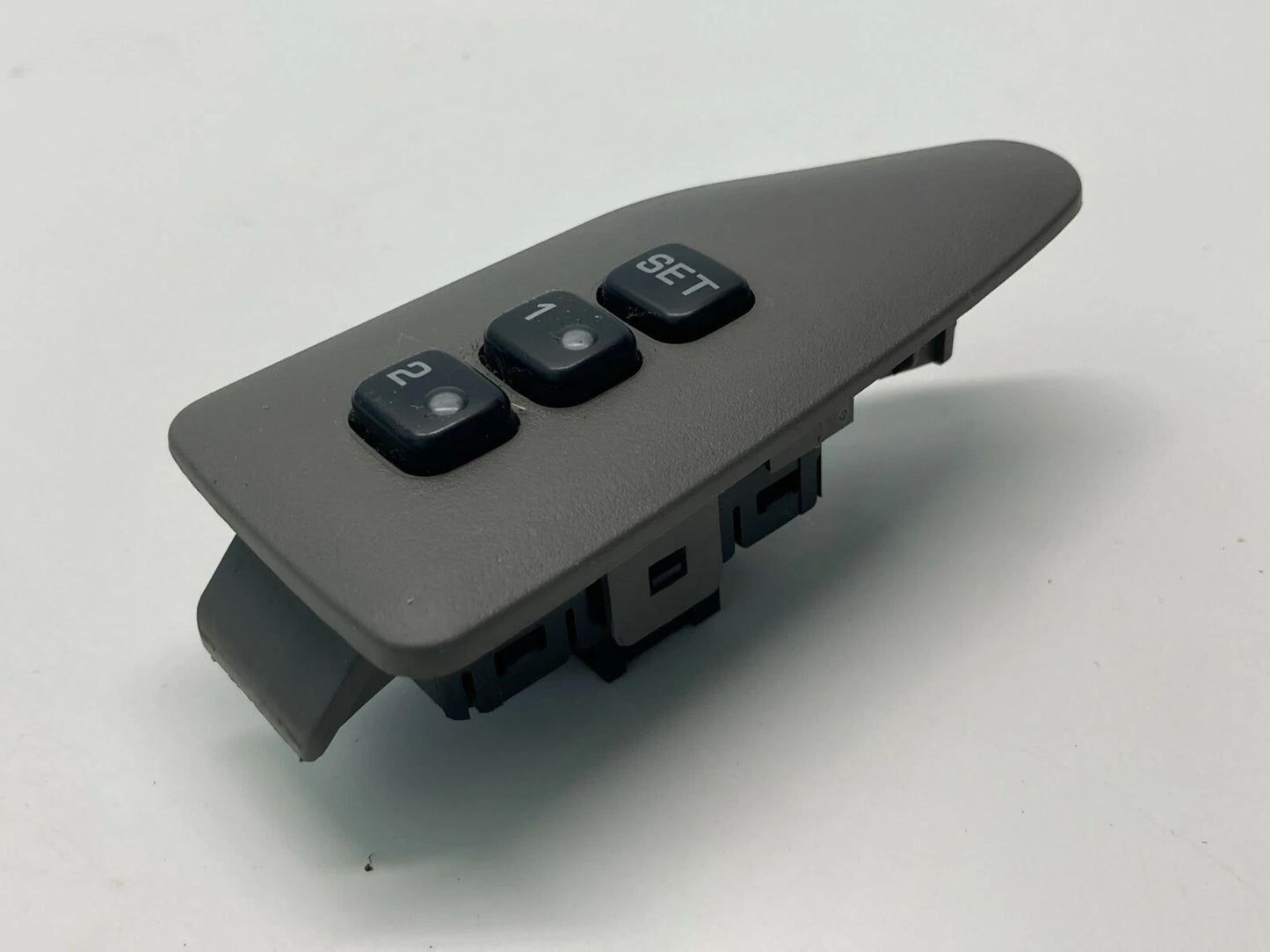 2000-2003 NISSAN MAXIMA FRONT LEFT DRIVER POWER SEAT MEMORY CONTROL SWITCH OEM