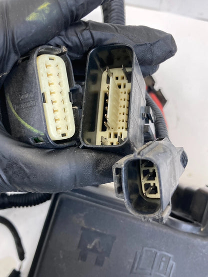 2012-2014 FORD FOCUS 2.0L FWD ENGINE FUSE BOX JUNCTION RELAY MODULE CV6T14K733AA