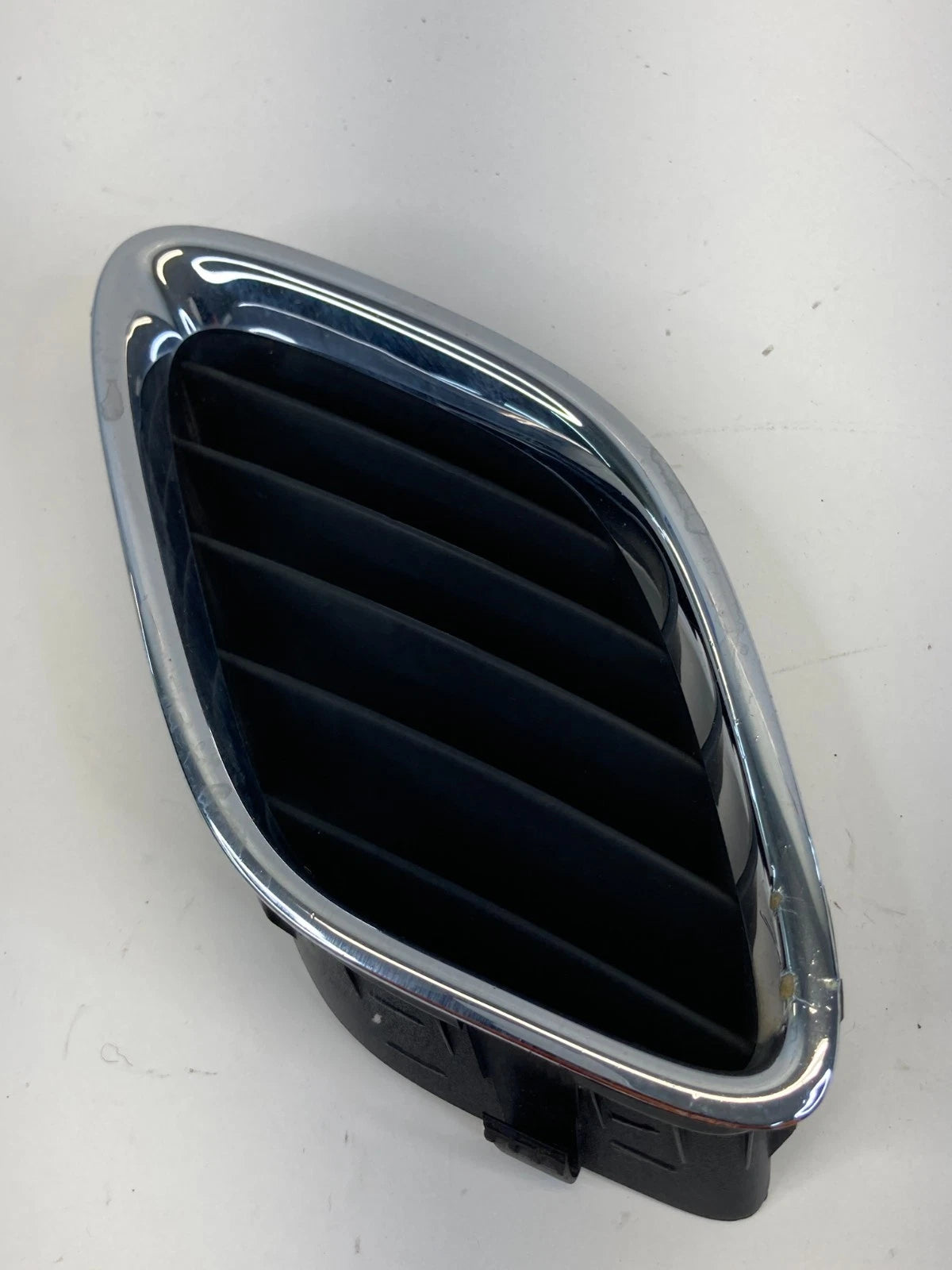 2003-07 Saab 9-3 Convertible Front Bumper Right Upper Grille Insert 12797999 OEM