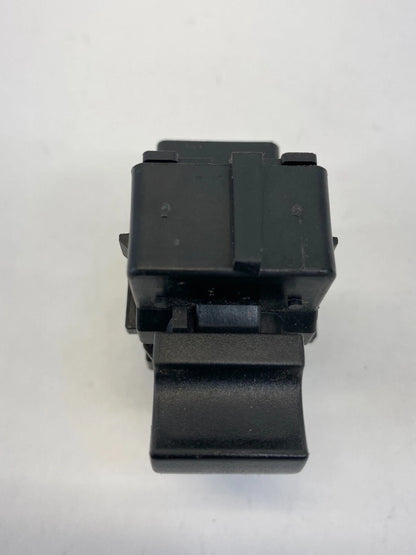 2008-2012 FORD ESCAPE FRONT RIGHT SIDE DOOR POWER WINDOW SWITCH 8L8T-14529-ABW