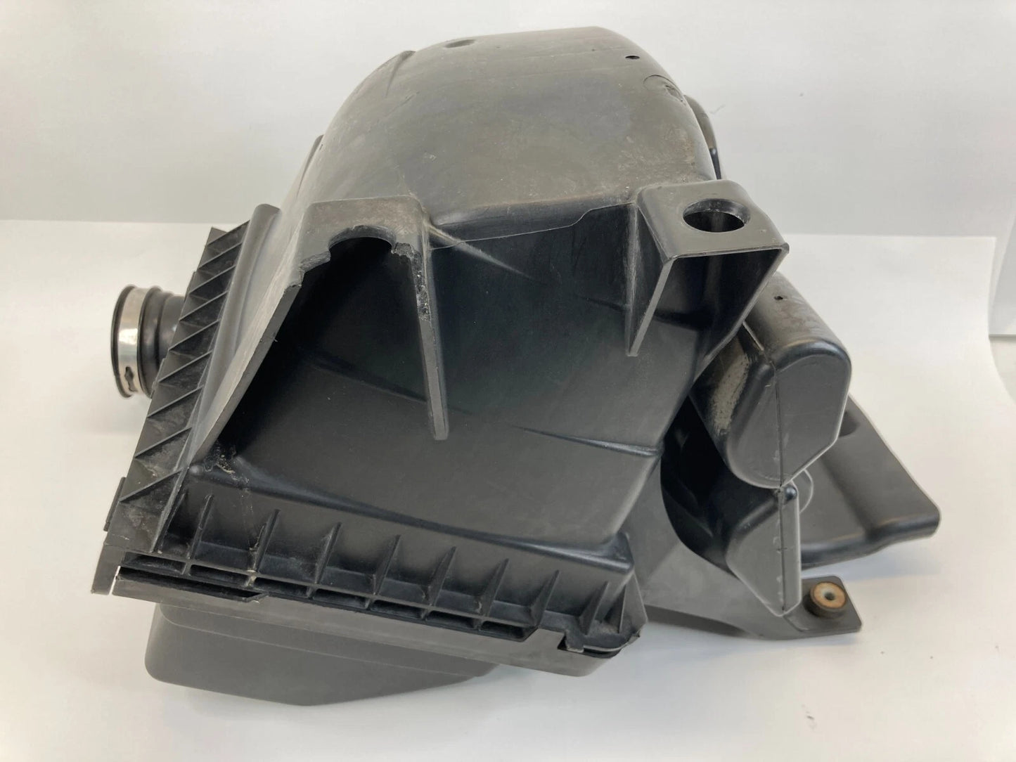 2009 2010 DODGE JOURNEY 3.5L AIR INTAKE FILTER HOUSING BOX HOSE 04891913AC OEM