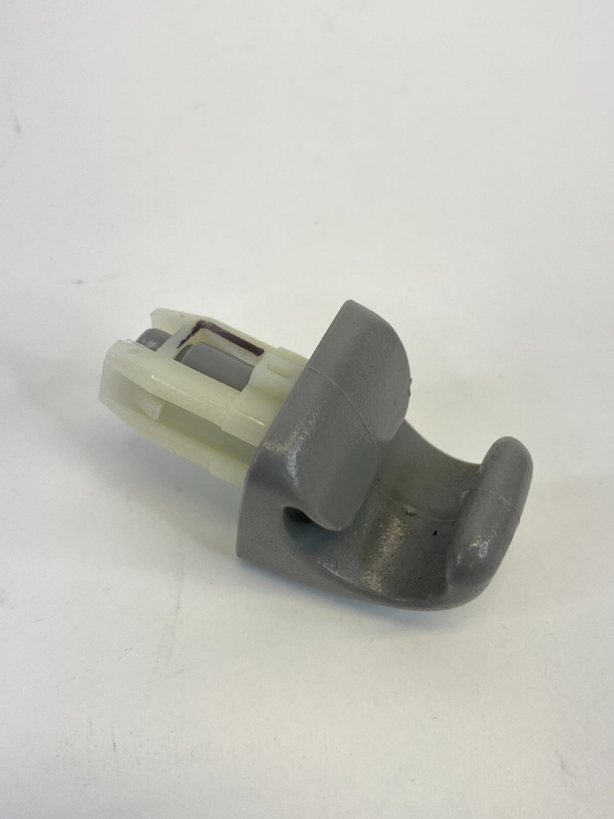 2009-2012 Toyota RAV4 Sunvisor Retainer Holder Clip Sun Visor Hook OEM