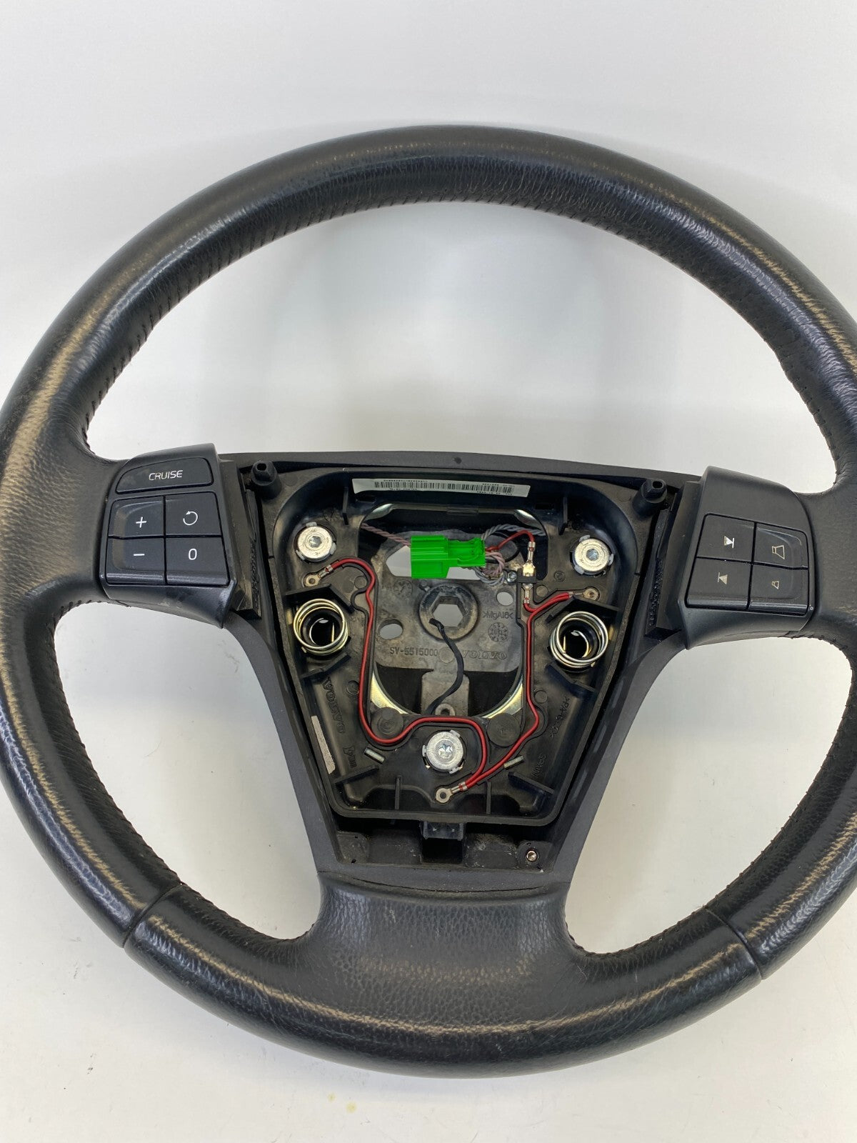 2004 2005 2006 2007 Volvo S40 Steering Wheel w Cruise & Audio Control Switch OEM