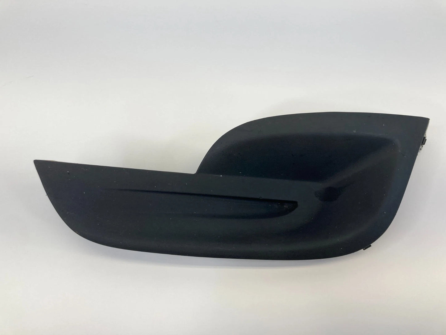 2013-2015 NISSAN ALTIMA SEDAN FRONT BUMPER LEFT DRIVER SIDE FOG LIGHT COVER TRIM