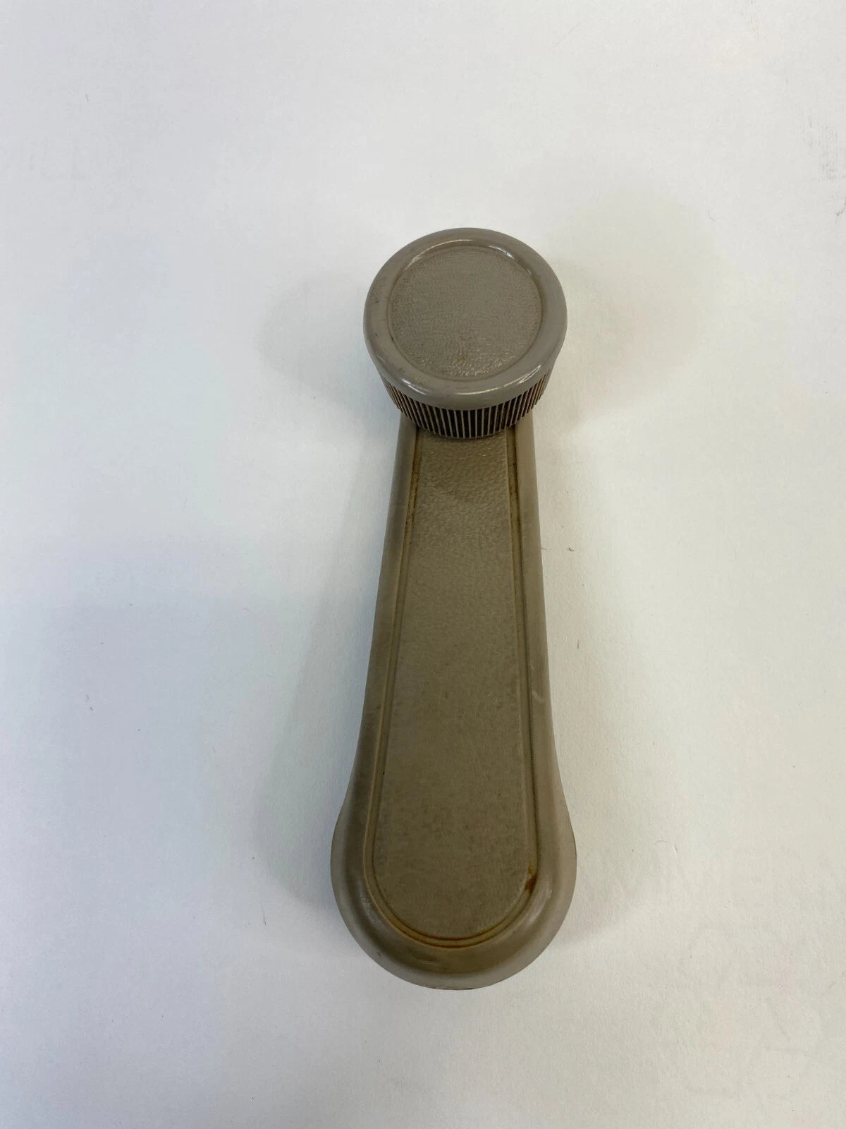 98-02 TOYOTA COROLLA REAR LEFT DRIVER SIDE MANUAL WINDOW CRANK HANDLE 6926001020
