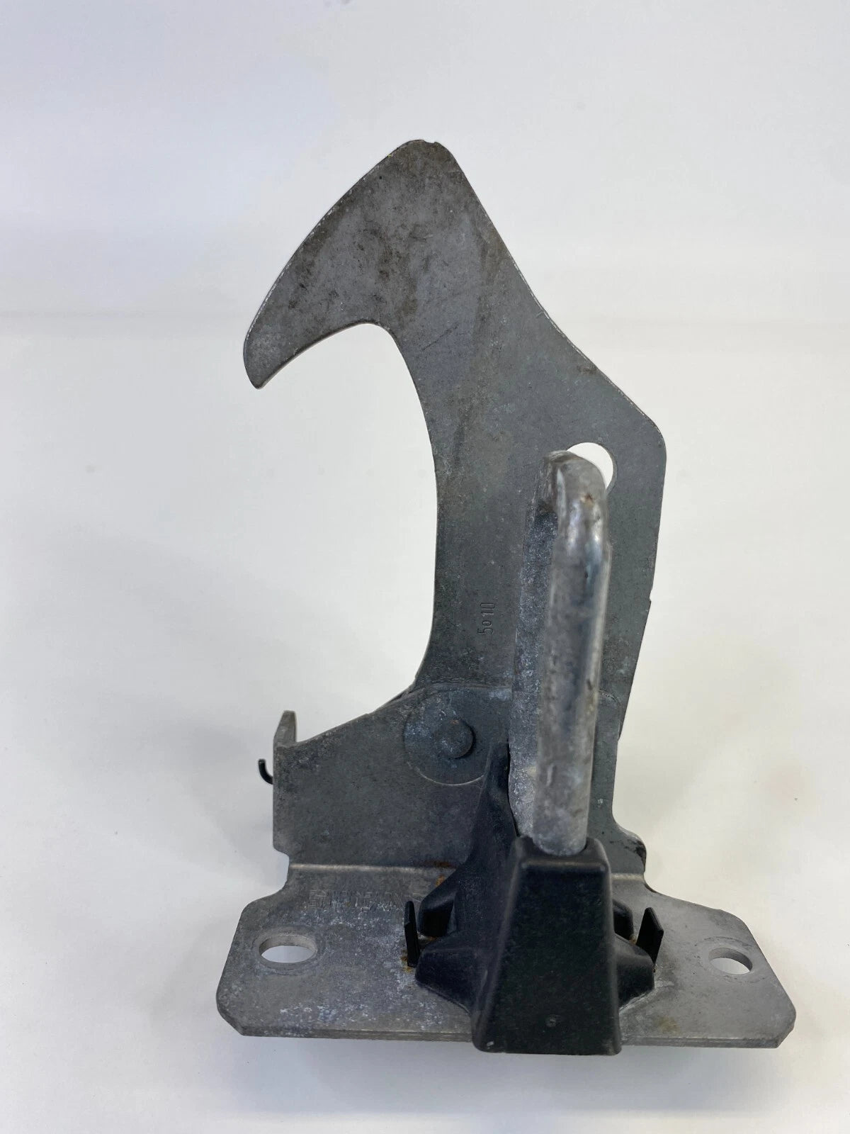 2011-2017 BMW X3 FRONT RIGHT SIDE HOOD LOCK LATCH STRIKER ASSY 5123-7210733 OEM