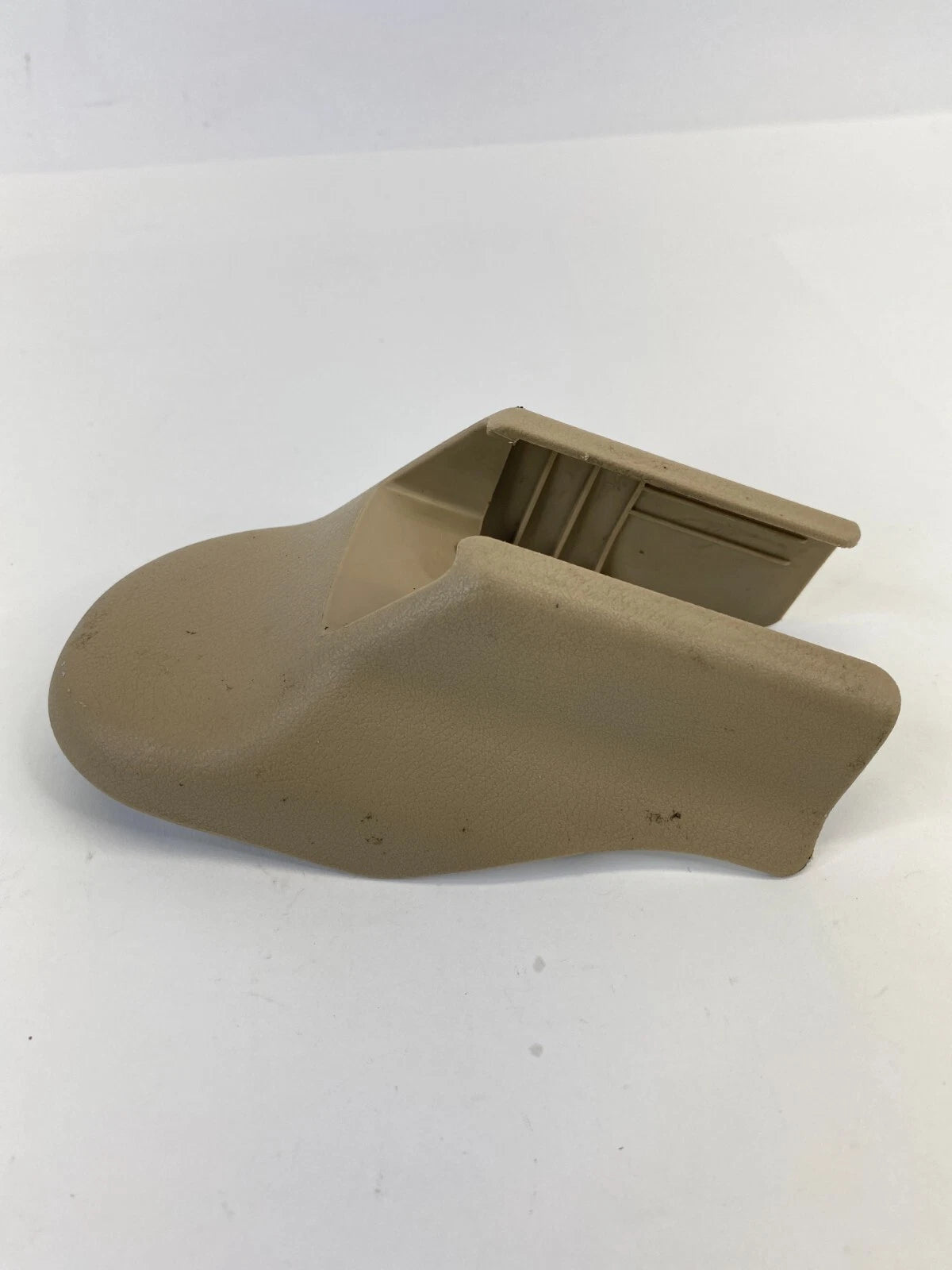 2003-2007 HONDA ACCORD REAR LEFT INNER SEAT TRACK END COVER TRIM 81197SDBAA720