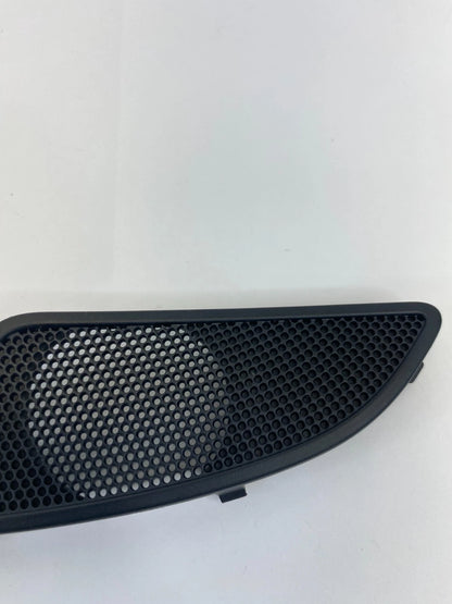 2011-2016 HYUNDAI ELANTRA FRONT LEFT DRIVER DOOR INNER SPEAKER GRILLE 963333X000