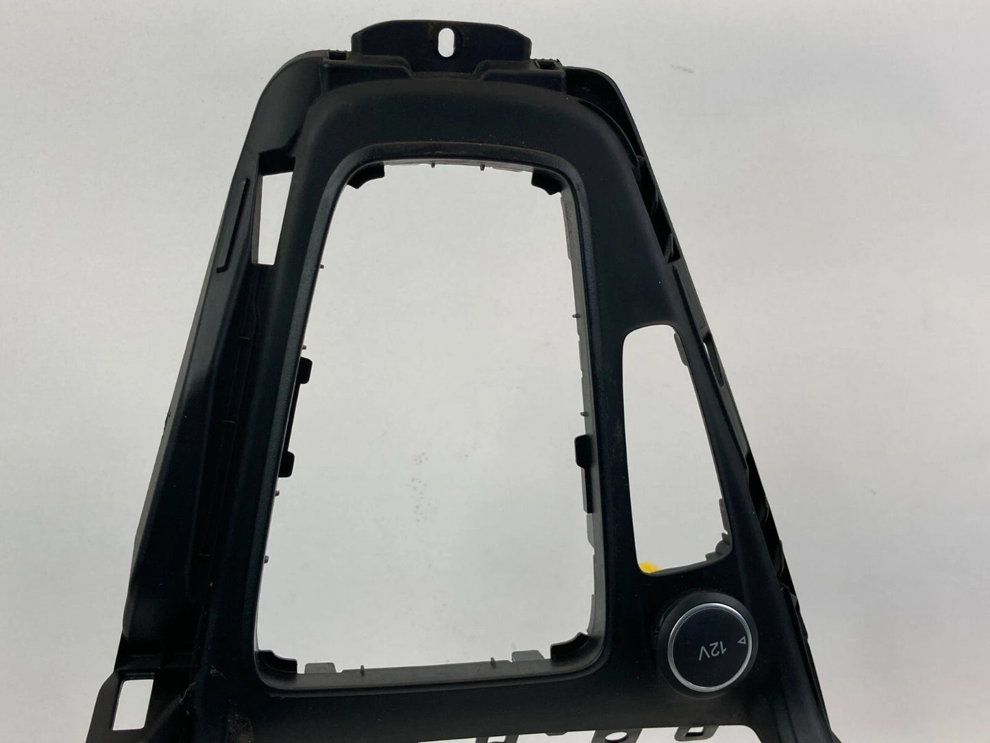 2015-2018 FORD FOCUS CENTER CONSOLE SHIFT SHIFTER BEZEL TRIM F1EB-A044H83-CHW