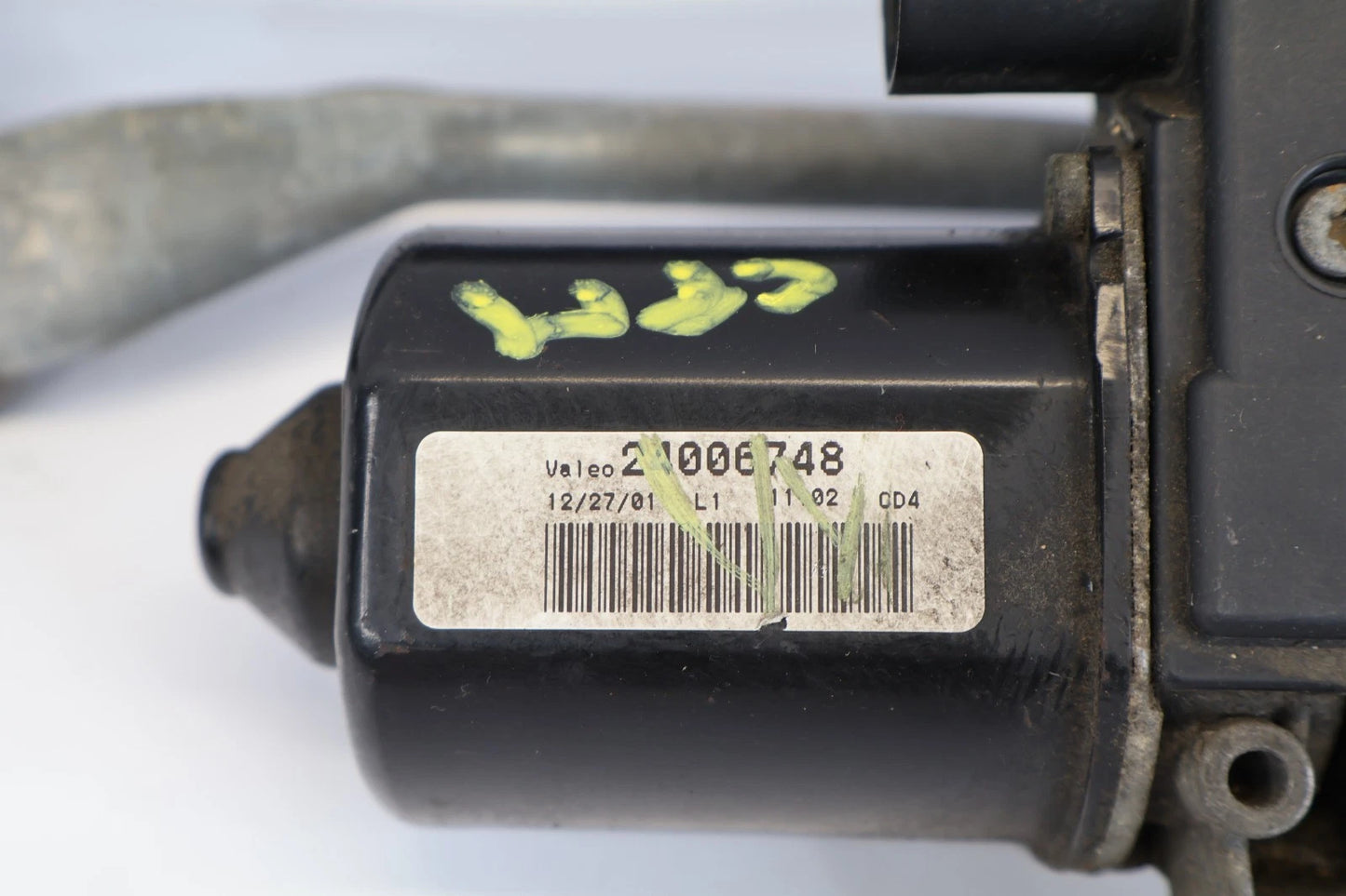98-03 PONTIAC SUNFIRE 99-03 GRAND AM FRONT WIPER MOTOR W/ TRANS LINKAGE 22602672