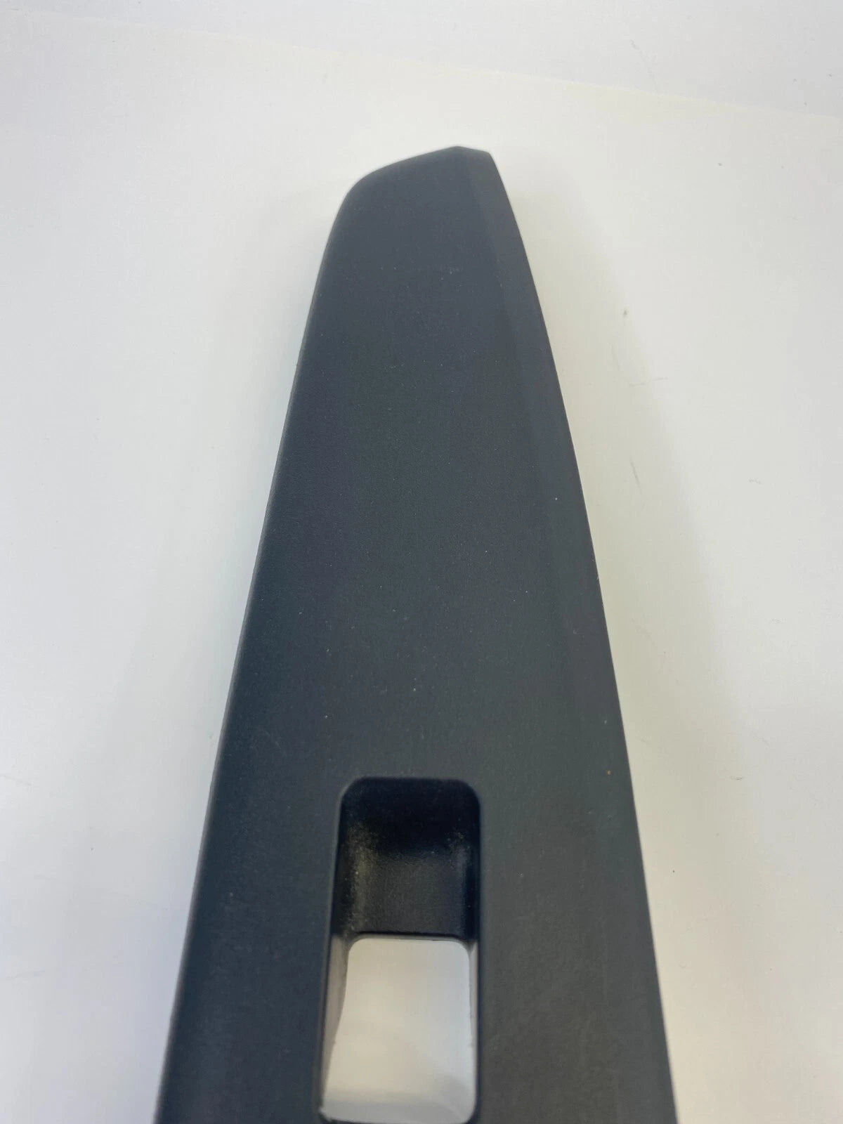 2010-2012 MAZDA CX-7 REAR RIGHT SIDE DOOR WINDOW SWITCH COVER TRIM BEZEL OEM