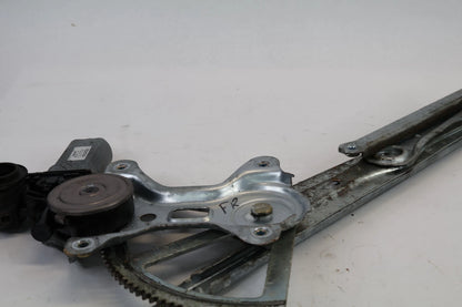 2003-2008 TOYOTA COROLLA FRONT RIGHT DOOR WINDOW MOTOR W/ REGULATOR 85710-AA050