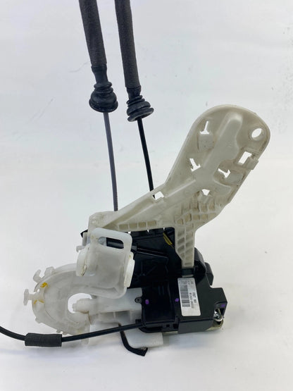 11-16 HYUNDAI ELANTRA FRONT RIGHT PASSENGER SIDE DOOR LOCK LATCH OEM 81320-3X010