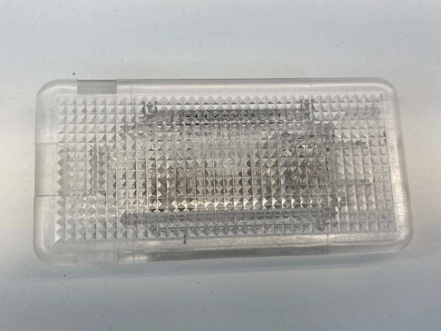 2009 2010 BMW 535I XDRIVE FRONT CONSOLE INNER INTERIOR COURTESY LIGHT LAMP OEM