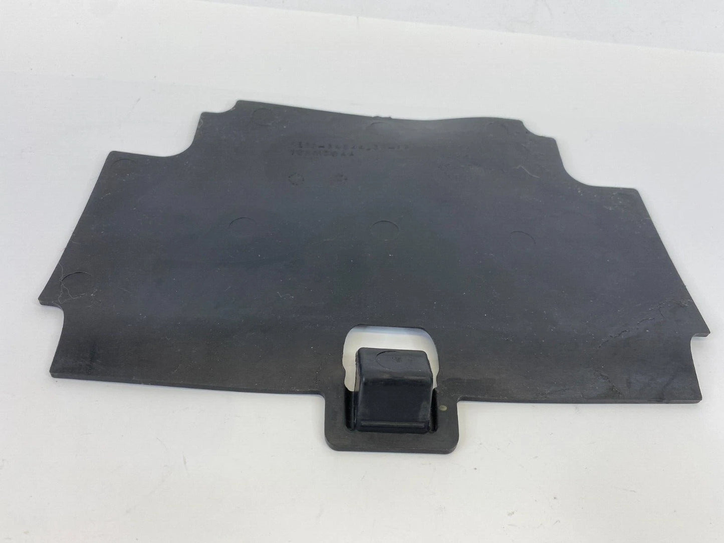 2006-2009 MERCURY MILAN CENTER DASH TOP RUBBER INSERT MAT LINER 6E53-54044L06-AB