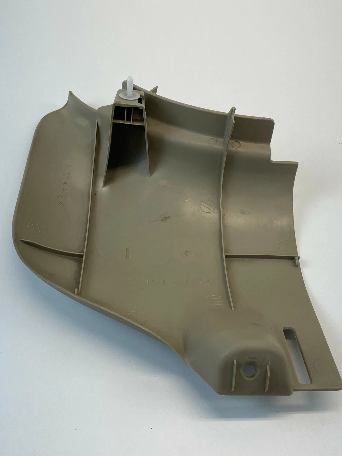2000-2004 TOYOTA AVALON COWL TRIM RIGHT PASSENGER SIDE 62101-AC030 OEM
